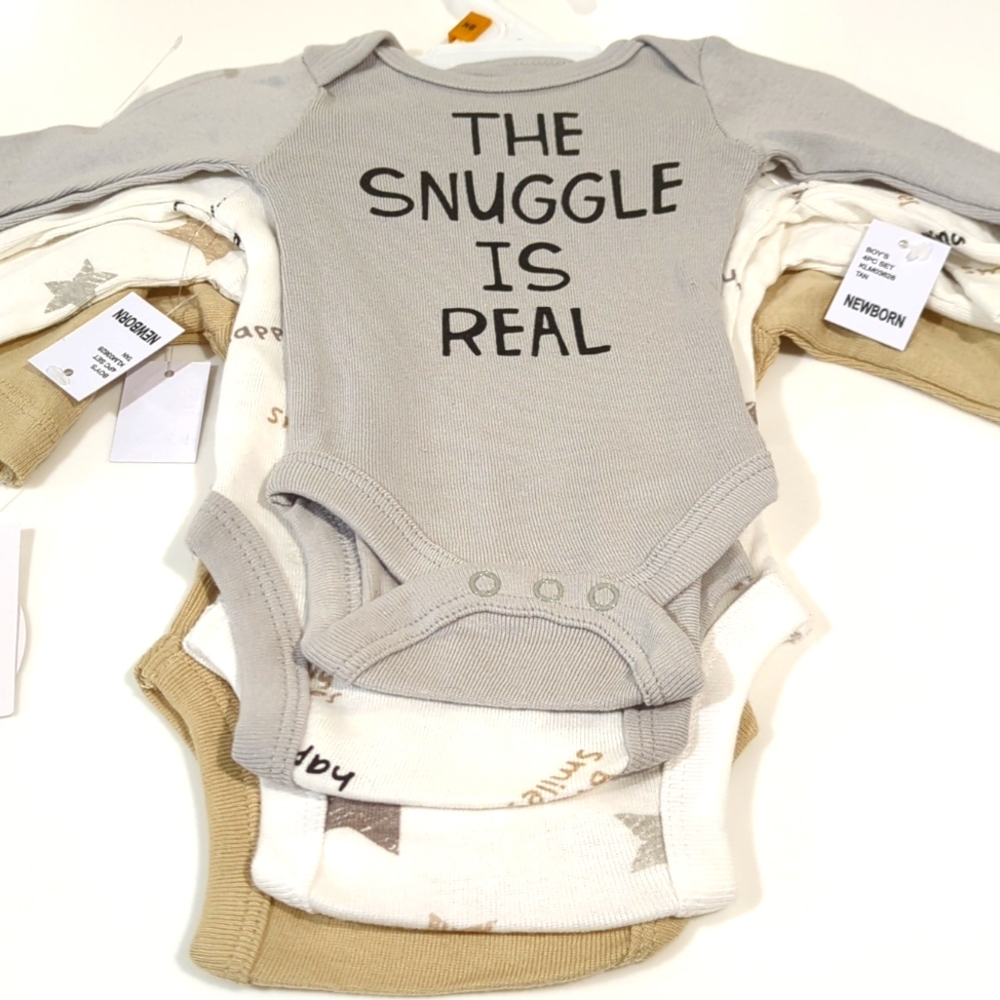 Pack of 4 onesies